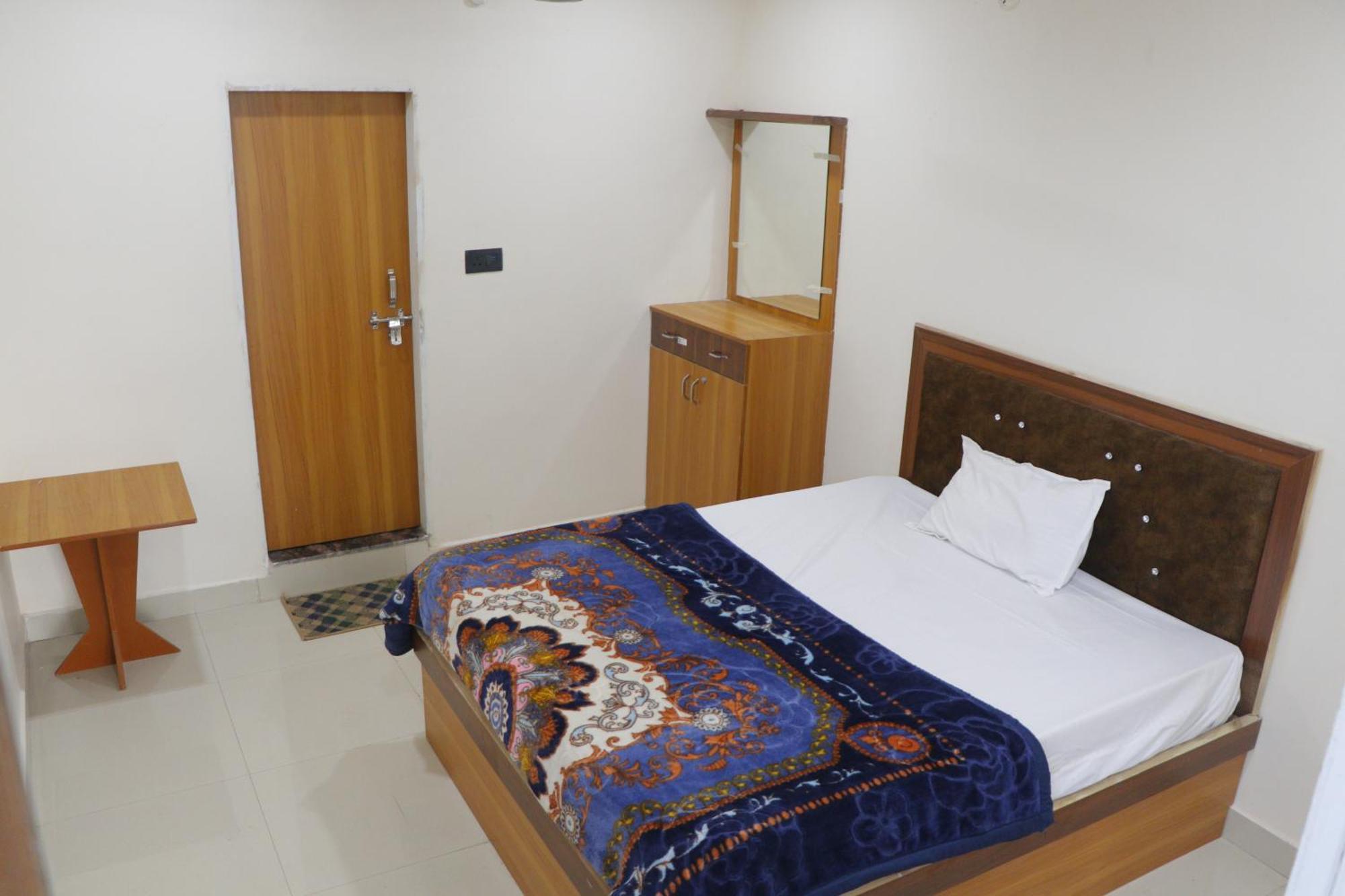 Dolphin Guest House Matura Exterior foto